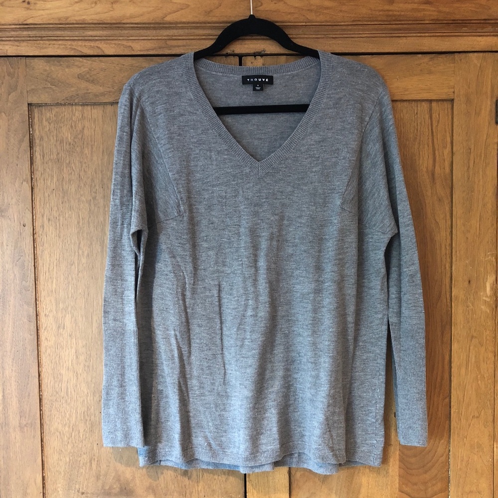Trouve v-neck sweater